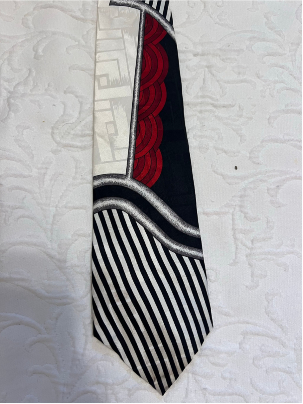 Men's Louis Feraud Silk Tie One Size Black White Red Geometric Striped - Picture 4 of 5